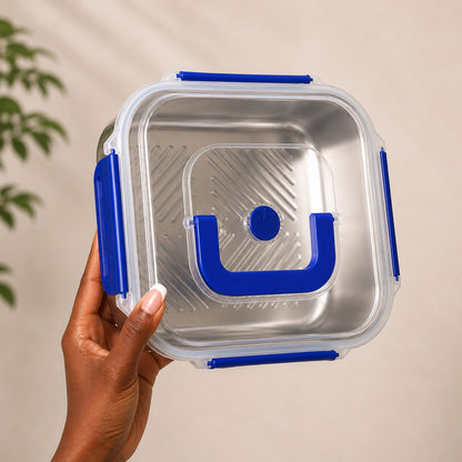 SteelBox Carré™ 1.8L : Le contenant inox premium qui garde vos aliments frais, propres et bien organisés.